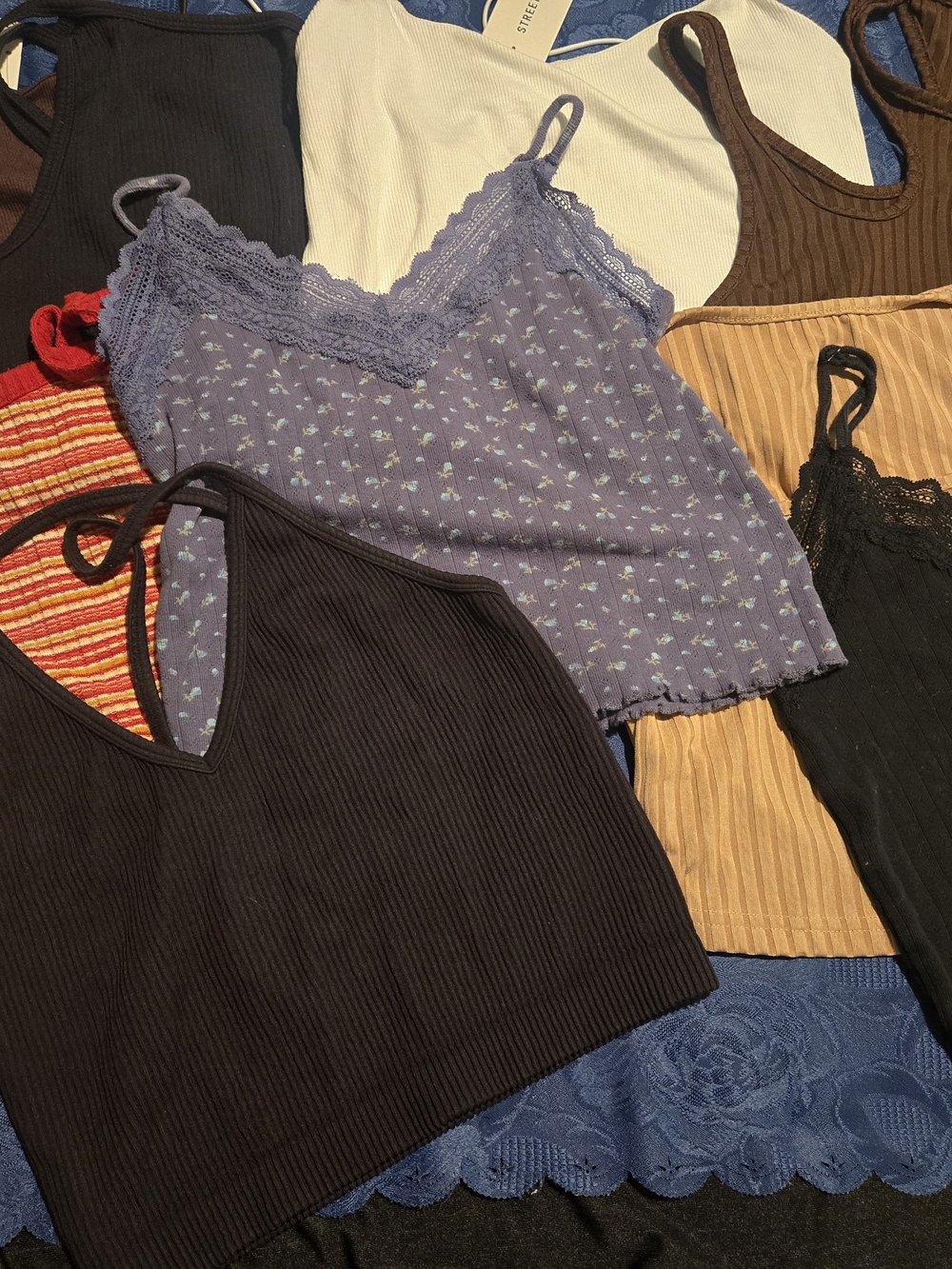 9 crop tank tops American Eagle, Arizona, Shein, Streetwear Society